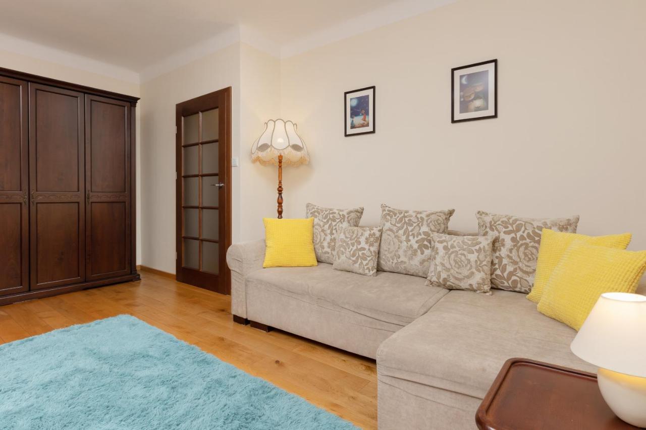 Metro Raclawicka Cozy Studio Apartment By Noclegi Renters Varşovia Exterior foto