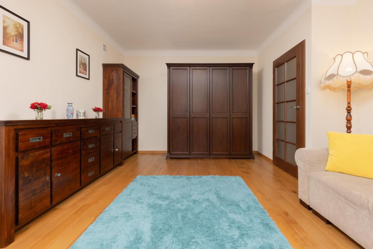 Metro Raclawicka Cozy Studio Apartment By Noclegi Renters Varşovia Exterior foto
